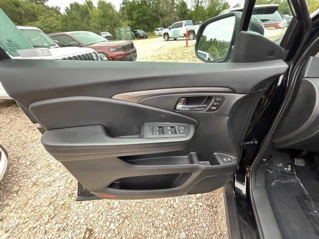 Used 2022 Black Honda Special Edition image 21