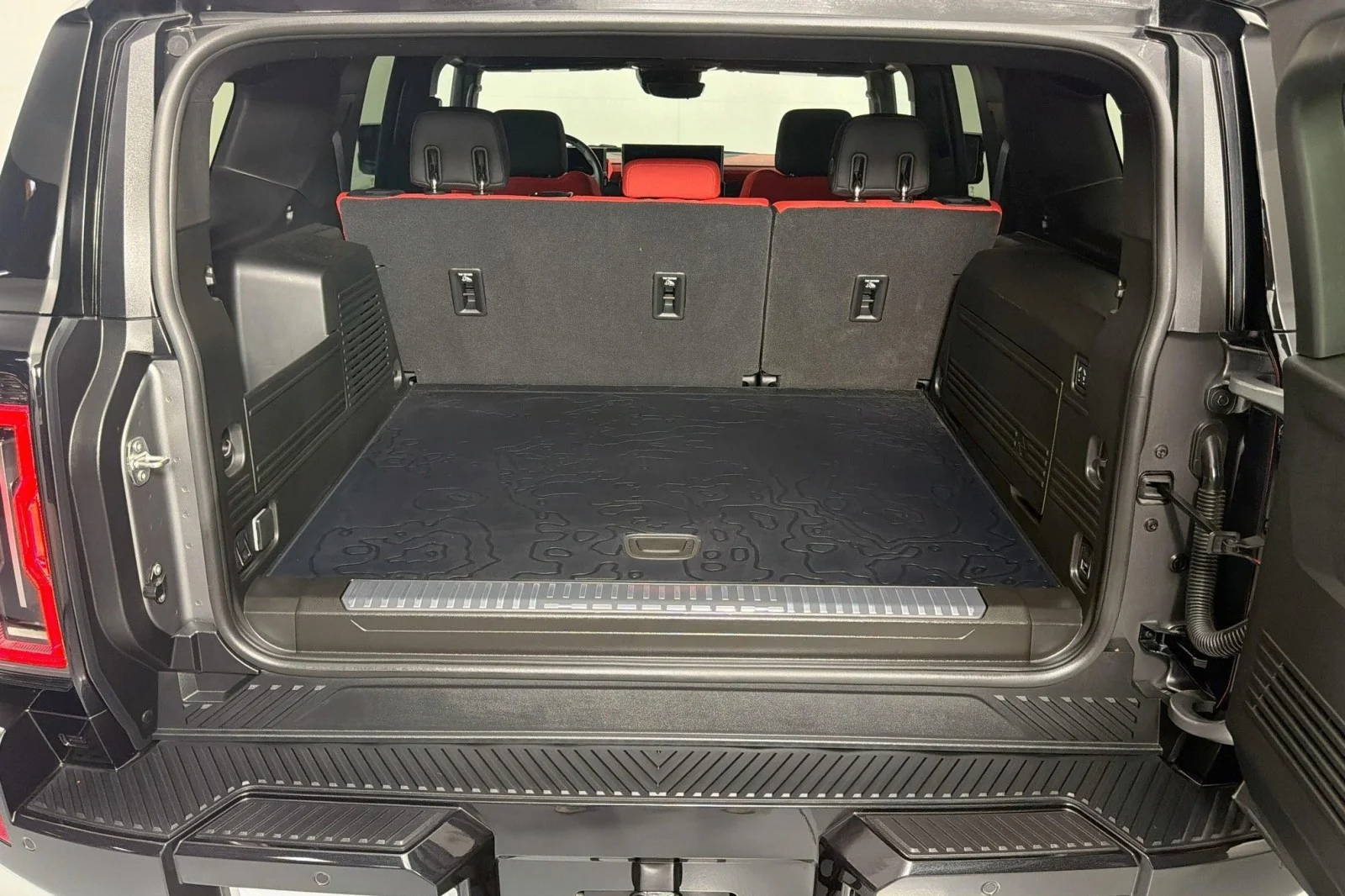 Used 2026 Magnus Gray Matte GMC 3X Carbon Fiber Edition image 22