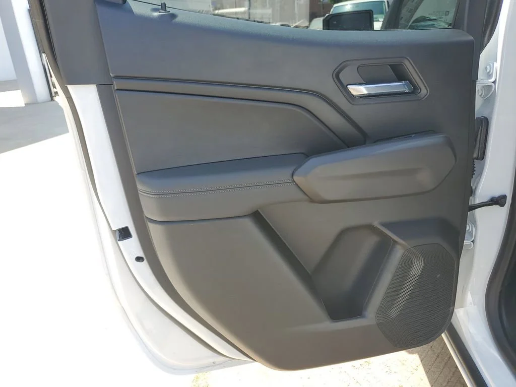 2026 Chevrolet Colorado LT - Photo 15