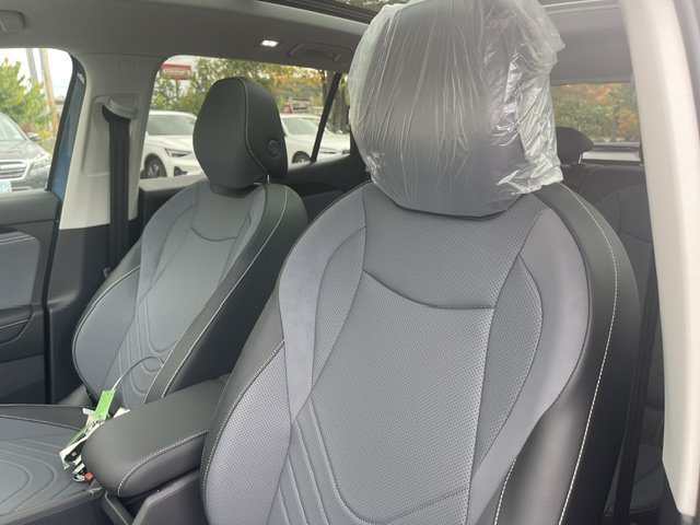 New 2026 Monterey Blue Pearl Volkswagen 2.0T SE image 8