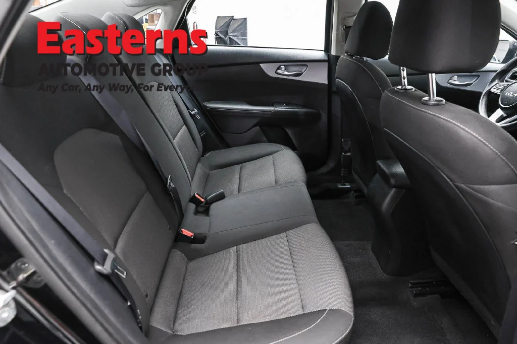 Used 2024 Black Kia LXS image 24