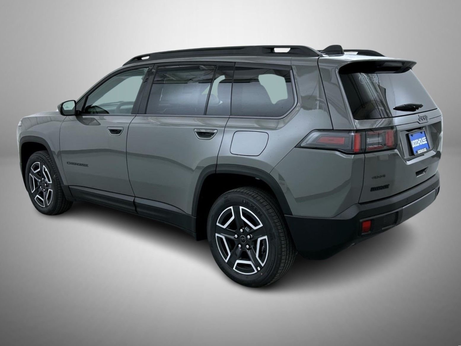 New 2026 Sting-Gray Clear-Coat Exterior Paint Jeep Laredo image 7
