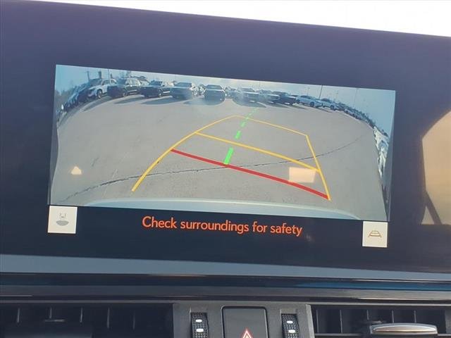 2025 Lexus ES 350 - Photo 25