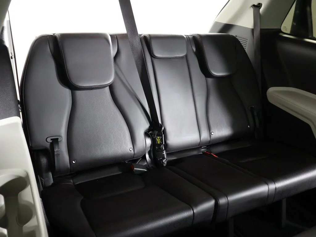 Used 2024 Gray Kia LX Seat Package image 35