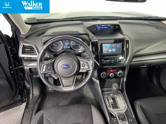 Used 2020 Crystal Black Silica Subaru Premium image 28