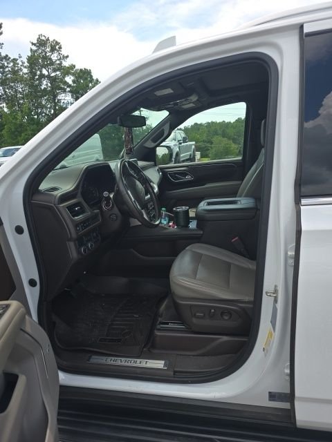 Used 2021 Summit White Chevrolet LT image 9