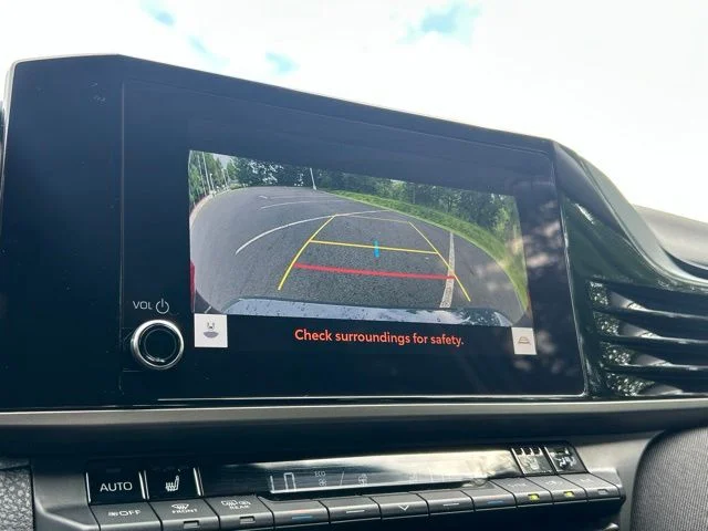Certified Used 2025  Toyota LE image 59