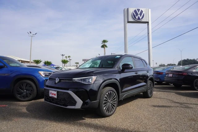 2026 Volkswagen Taos SE