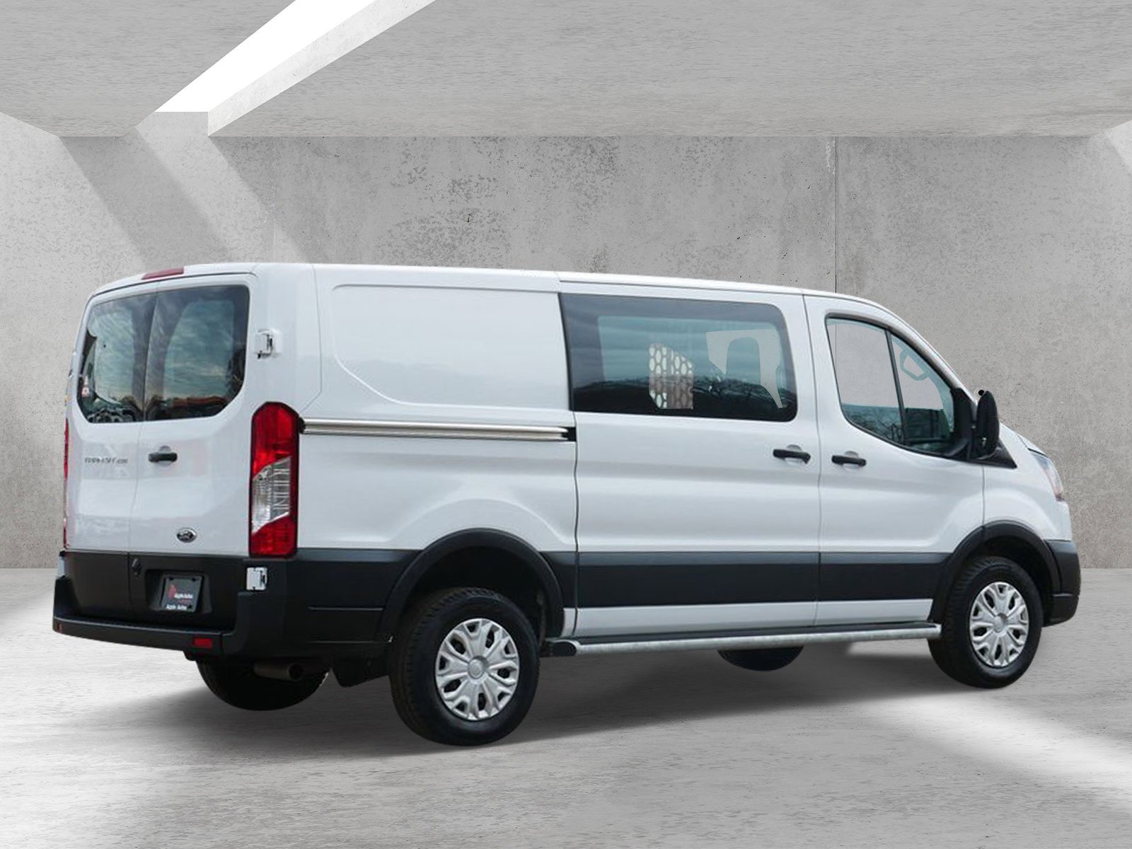 Certified Used 2025 Oxford White Ford Base image 3