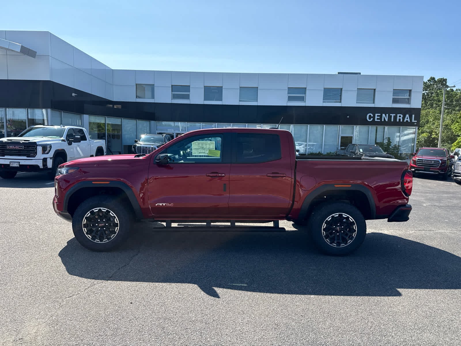 2026 GMC Canyon AT4 - Photo 2