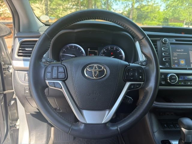 Used 2019 Silver Toyota Limited image 13