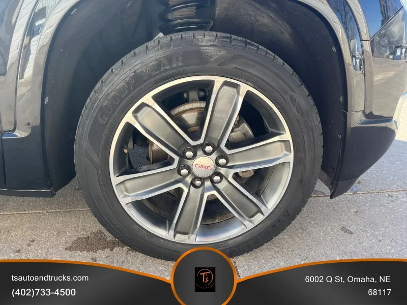 2018 GMC Acadia Denali - Photo 9
