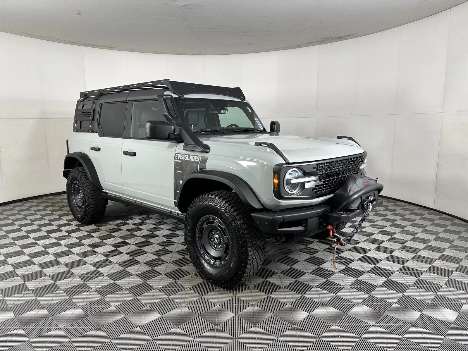 Used 2023 Cactus Gray Ford Everglades Advanced image 32