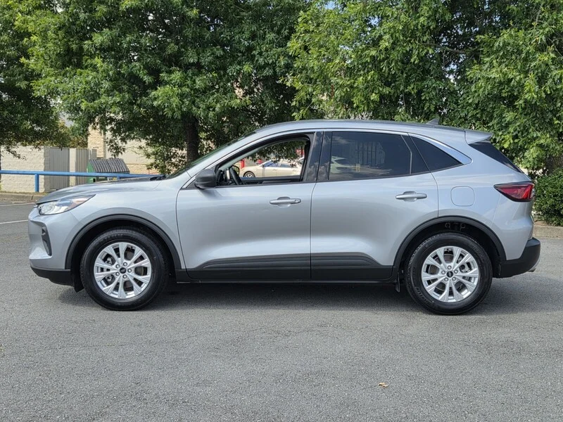 Used 2024 Silver Metallic FORD ACTIVE image 2