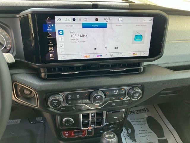 New 2026 Goldilocks Exterior Paint Jeep Willys image 18
