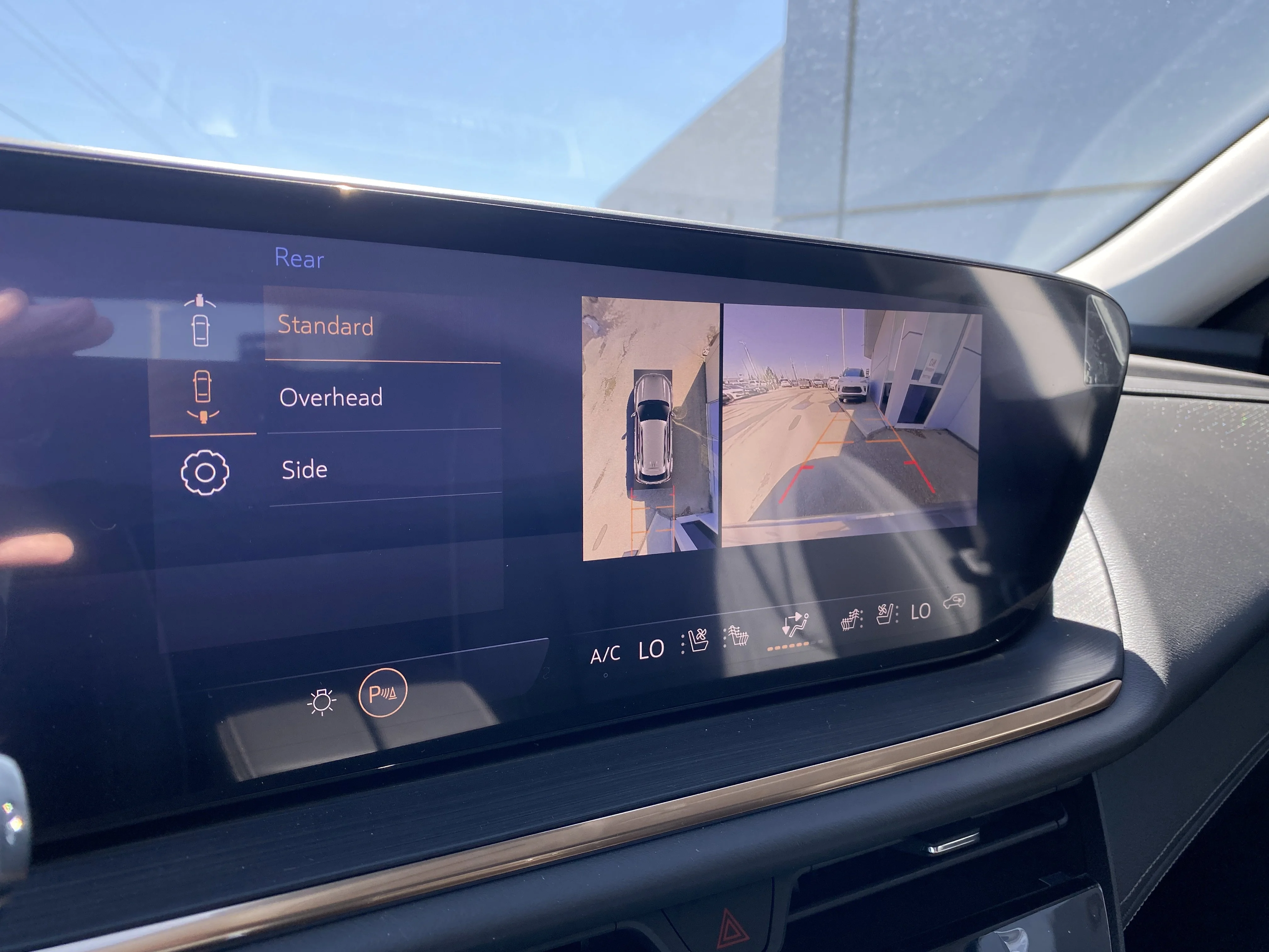 New 2026 MOONSTONE GREY METALLIC Buick Avenir image 22