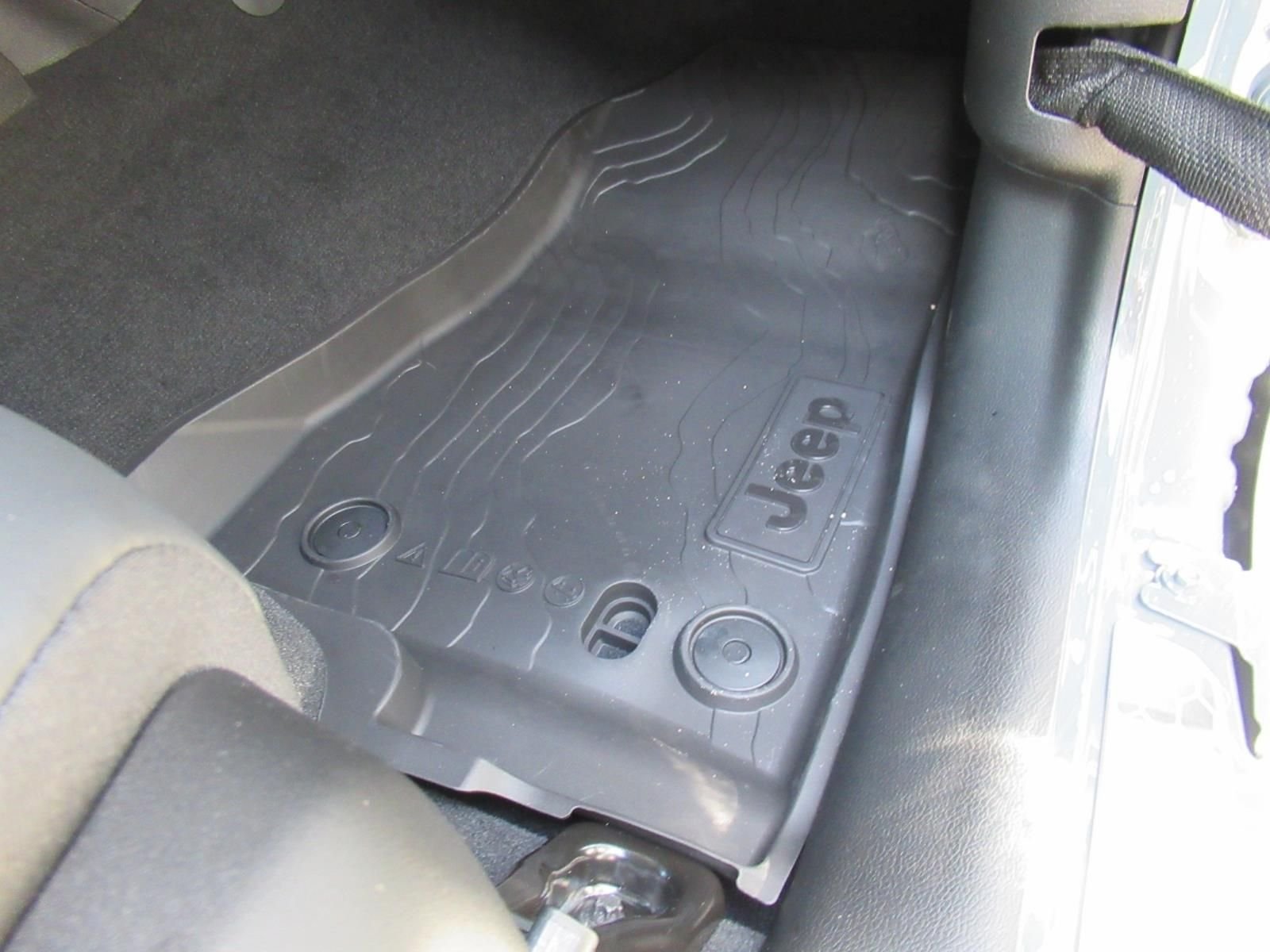 New 2026 Anvil Clearcoat Jeep Rubicon X image 34