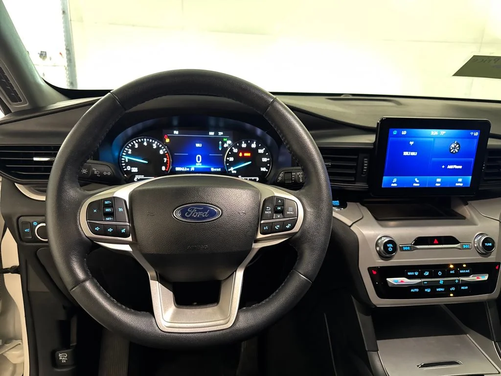 Certified Used 2023 White Ford XLT image 8