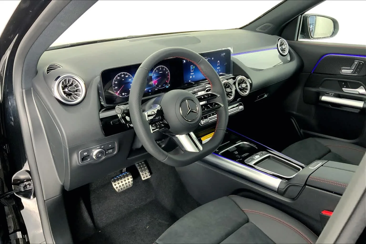 New 2025 Cosmos Black Metallic Mercedes-Benz GLA 250 image 8
