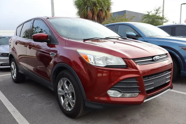 Used 2014 Sunset Ford SE image 1