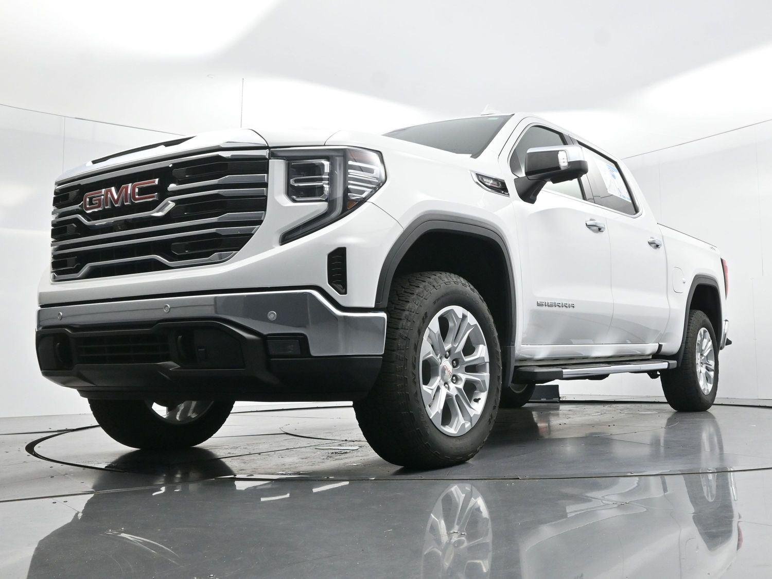 Used 2023 Summit White GMC SLT image 49