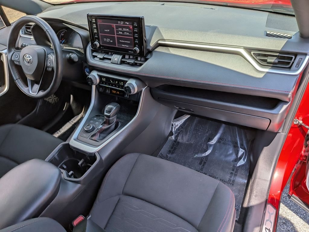Used 2022 Red Toyota SE image 33
