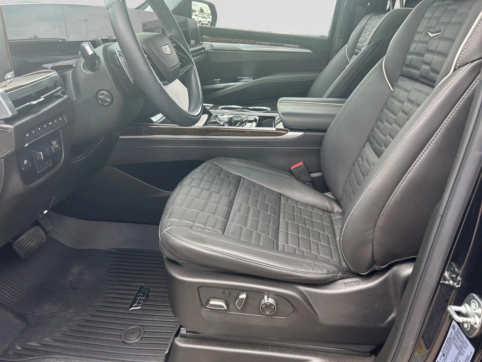 Certified Used 2025 Black Raven Cadillac 4WD Sport Platinum Leather Sunroof Navigation 6.2L image 15