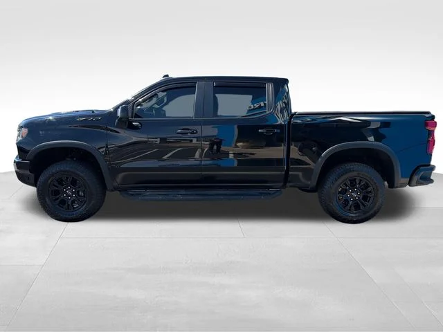 Used 2024 Black Chevrolet ZR2 image 2