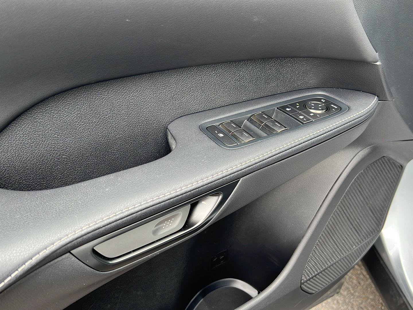 Used 2024 Iridium Lexus RX 350 Premium image 5