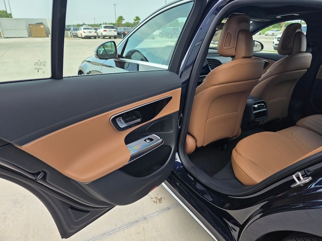 New 2026 Nautical Blue Metallic Mercedes-Benz E 350 image 18