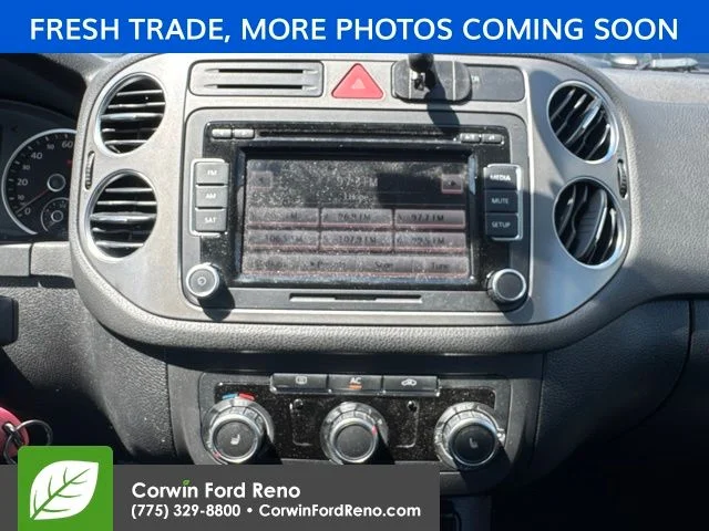 Used 2010 Black Volkswagen S image 17