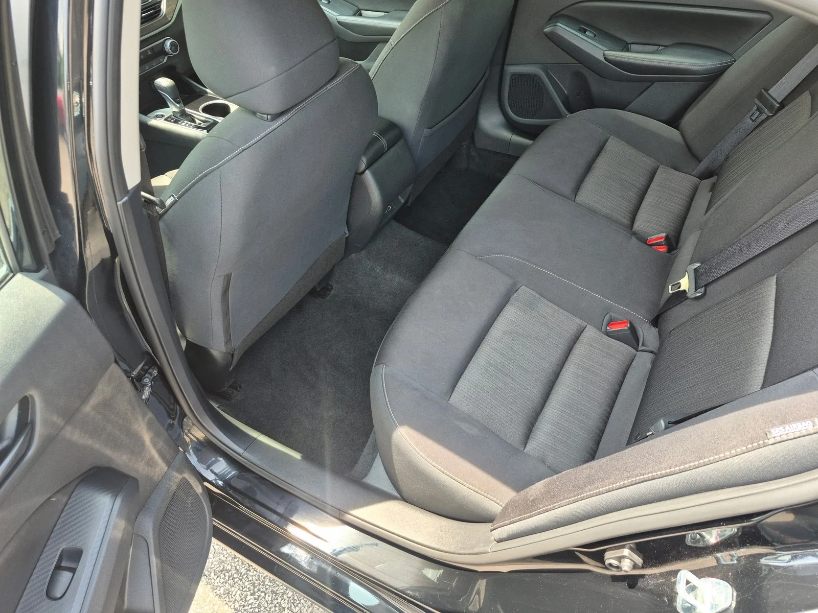 Used 2024 BLACK Nissan 2.5 SV image 6