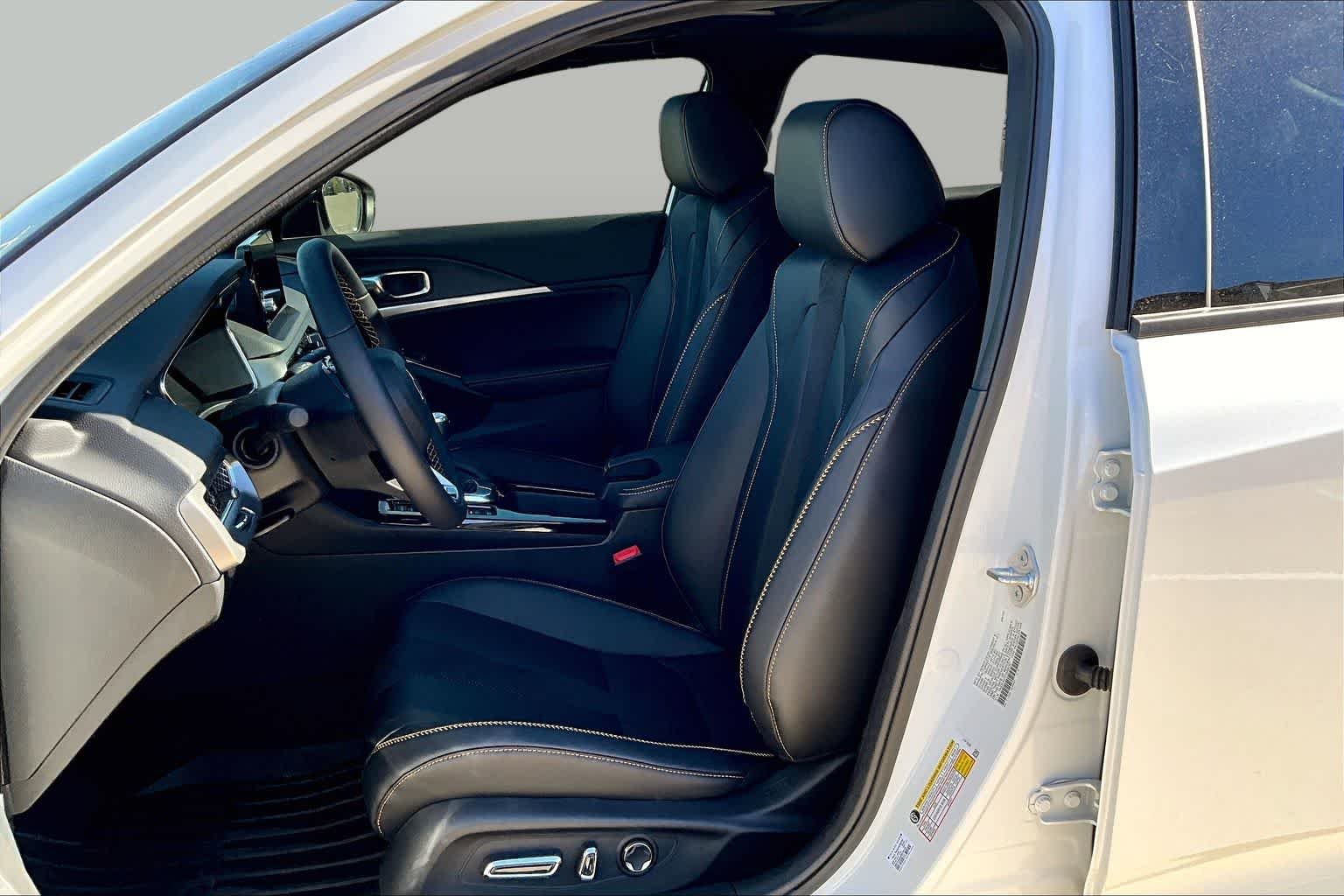 New 2026 Platinum White Pearl Acura w/A-Spec Technology Package image 9
