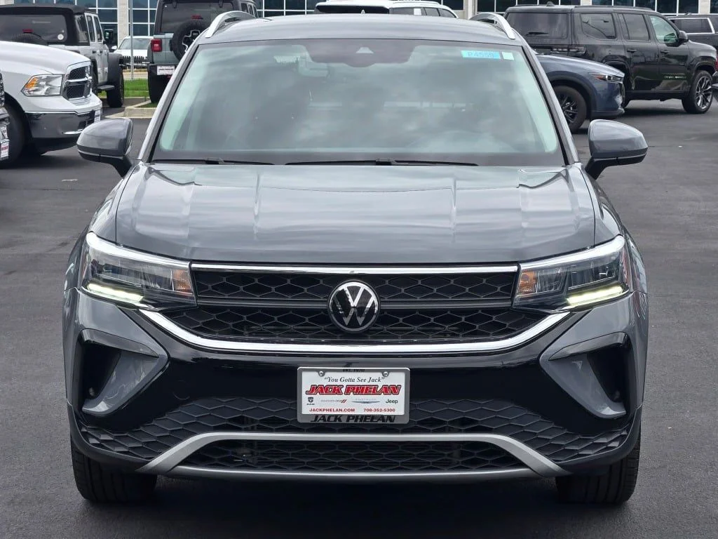 Certified Used 2023 Gray Volkswagen 1.5T SE image 2