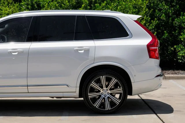 Used 2024 Crystal White Volvo Ultimate image 14