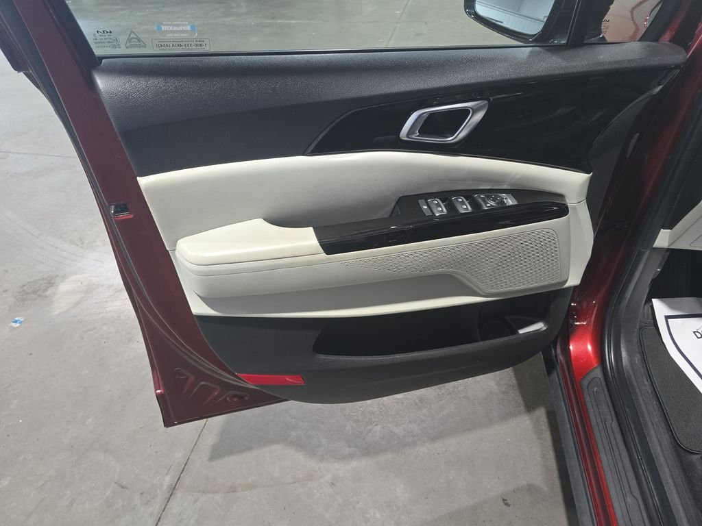 Used 2024 Red Kia EX image 14