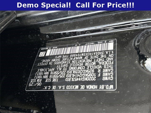 Used 2025 Crystal Black Pearl Acura Base image 26