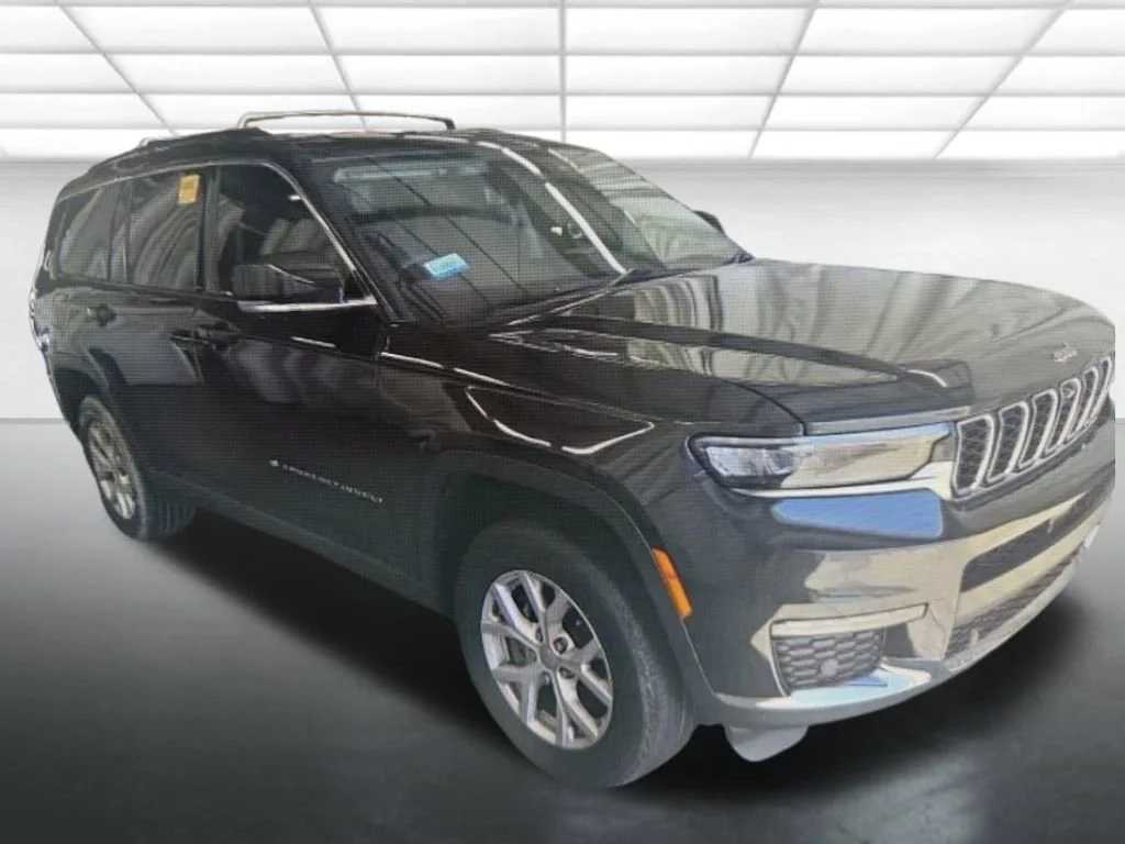 2022 Jeep Grand Cherokee L Limited 4x4's photo