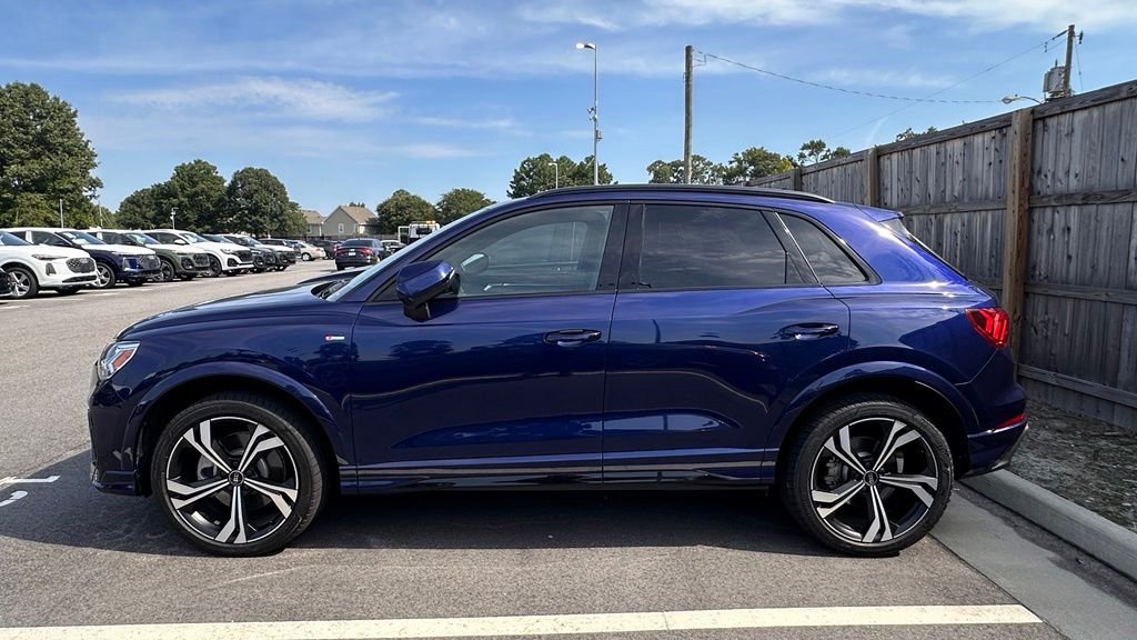 Used 2024 Navarra Blue Metallic Audi Premium Plus image 12