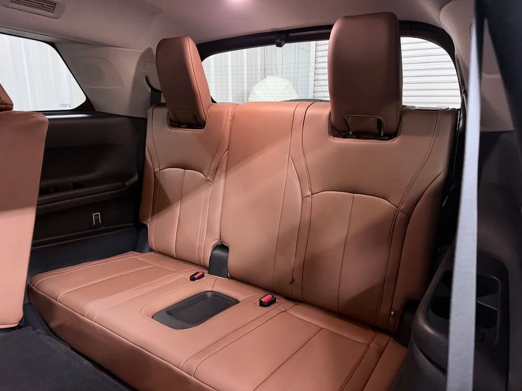 Used 2024 Blue INFINITI Sensory image 32