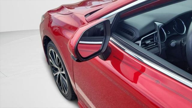 Certified Used 2020 SUPERSONIC RED Toyota  image 27