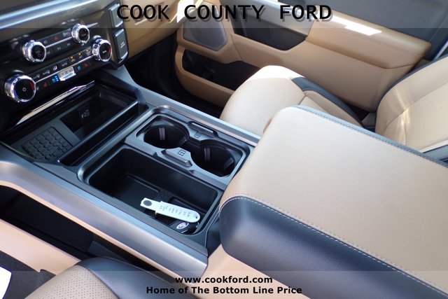 New 2026 STAR WHITE Ford LARIAT image 23