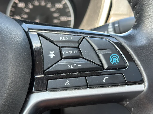 Used 2023 Black Nissan 2.5 SL image 19