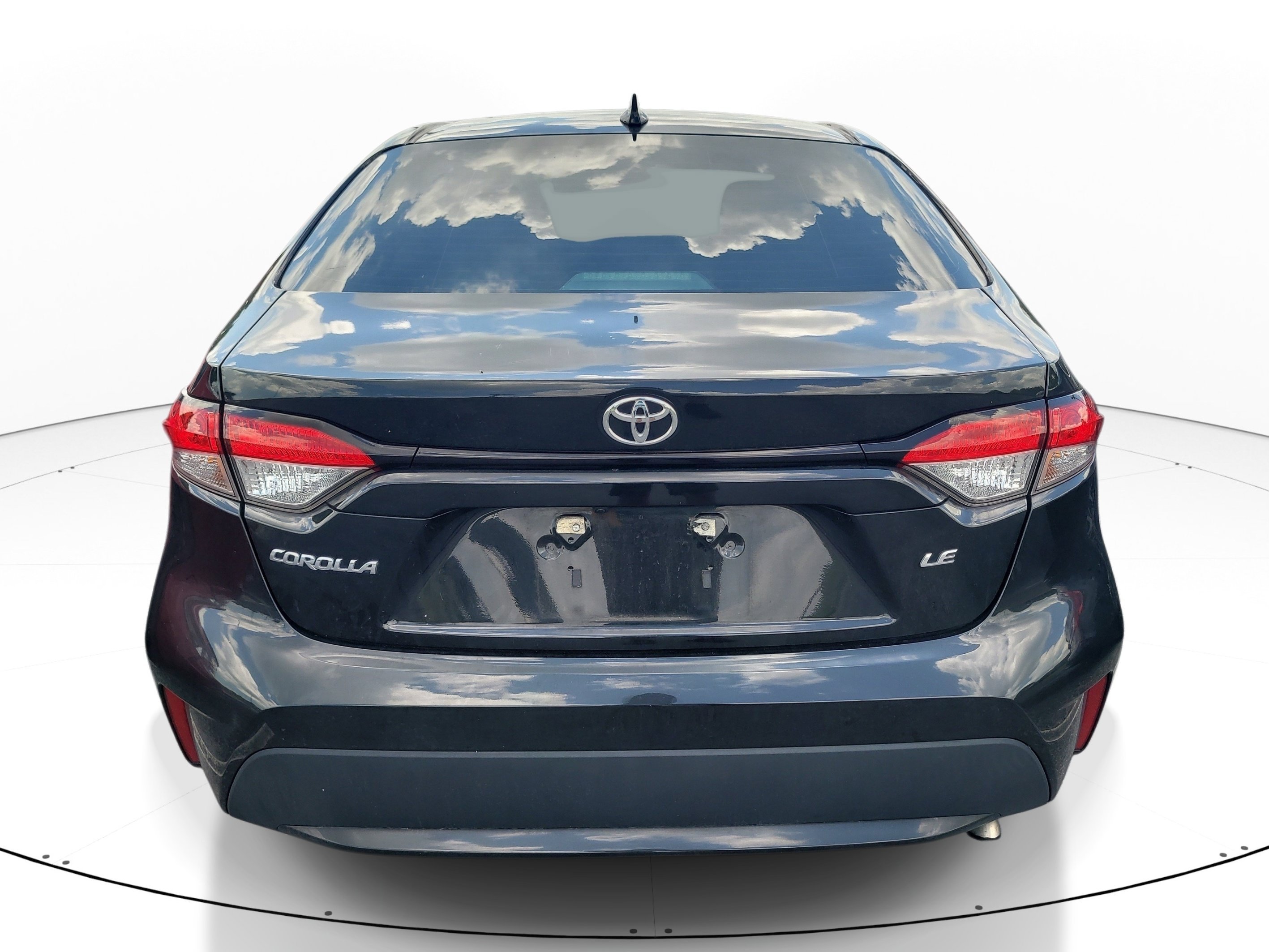 Used 2021 Black Sand Pearl Toyota LE image 5