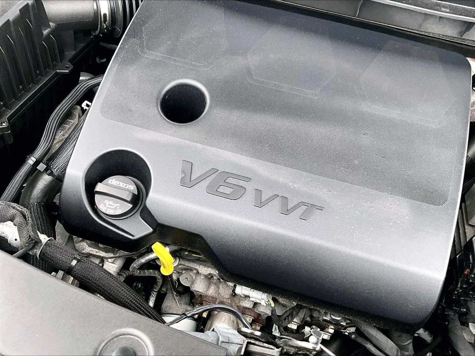 Used 2022 Black Buick Essence image 36