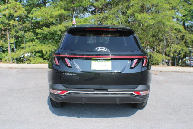 Used 2022 Phantom Black Hyundai SEL image 16