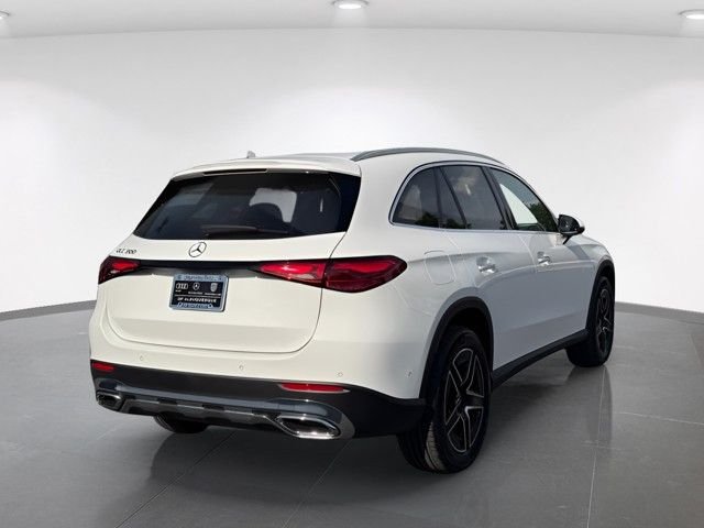 New 2026 Polar White Mercedes-Benz GLC 300 image 7