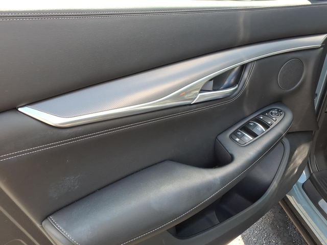 Used 2023 Gray INFINITI LUXE image 11