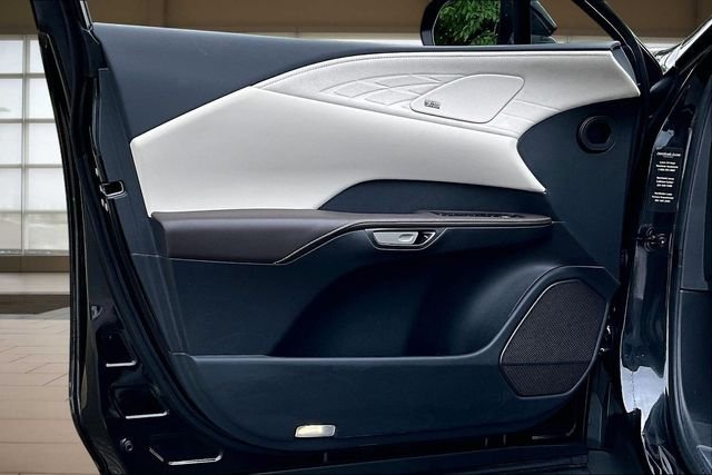 Used 2023 Black Lexus 350 Luxury image 23