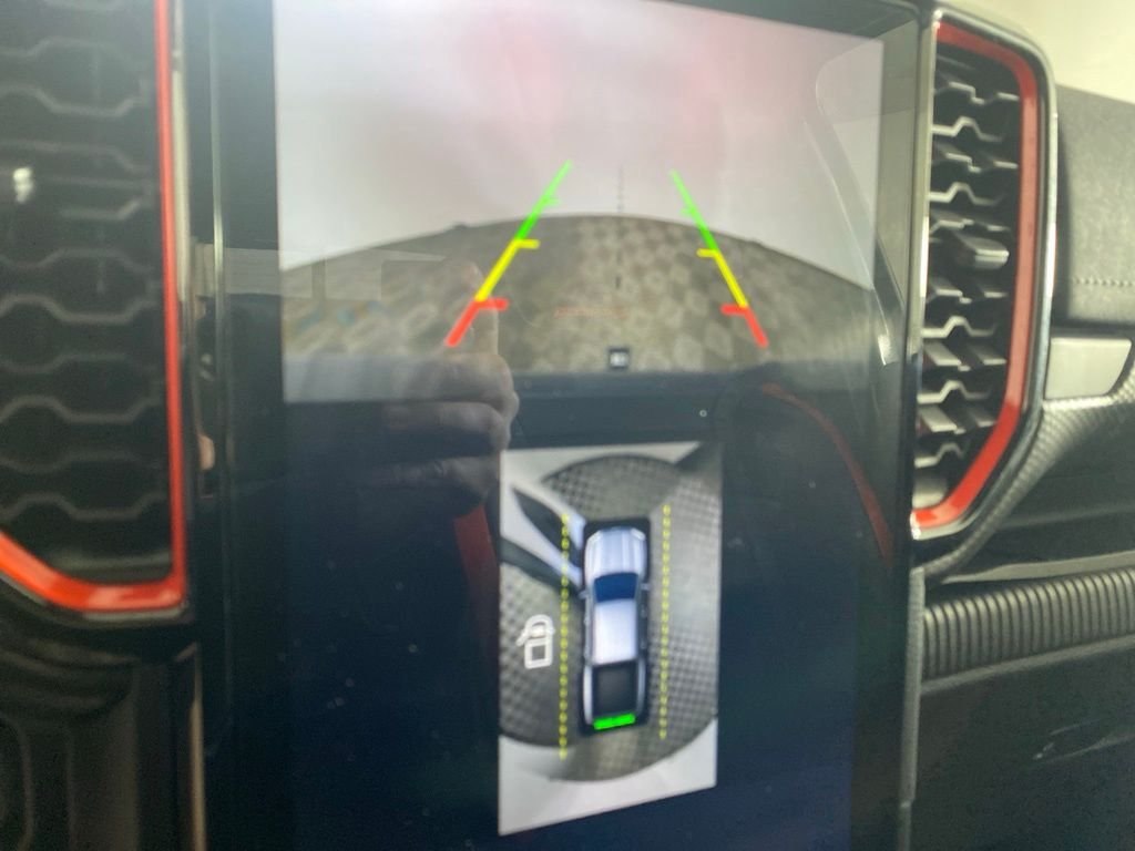 Used 2025 White Ford Raptor image 4